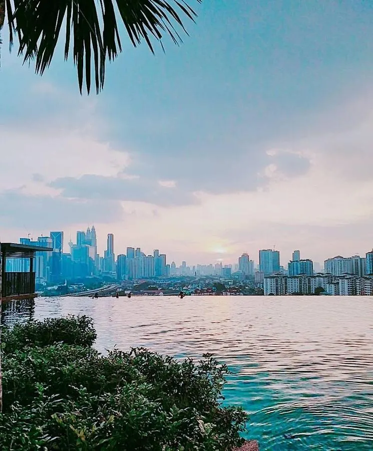 Datum Jelatek, Sky Ring Kuala Lumpur 0*,  Ma­lay­sia